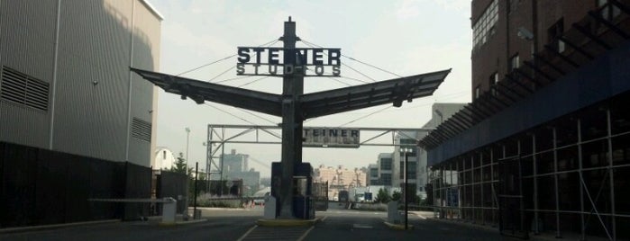 Steiner Studios is one of Locais curtidos por Meredith.