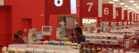Target is one of Tempat yang Disukai Guy.