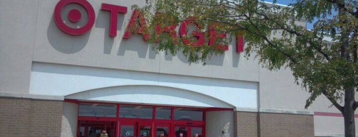 Target is one of Lugares favoritos de Trudy.