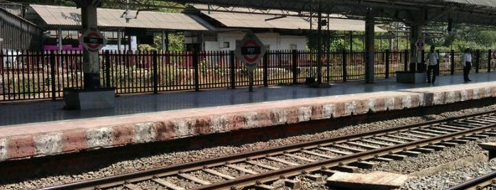 Bhandup Railway Station is one of Routes.