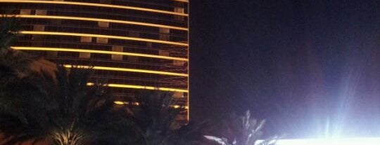 XS Nightclub is one of Las Vegas Pools Guide.