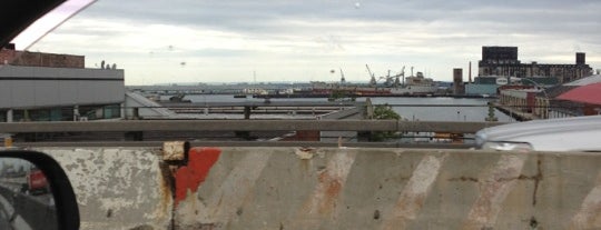 Fort Wadsworth Beach is one of Lieux sauvegardés par Kimmie.