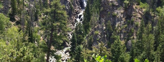 Fish Creek Falls is one of coloRADo.
