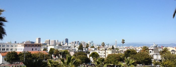Mission Dolores Park is one of SF like a native (almost).