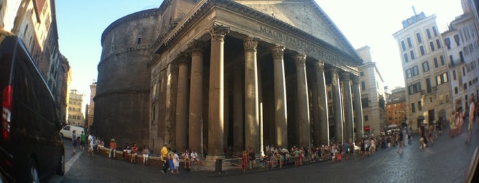 Pantheon is one of ROMA!.