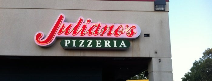 Juliano's Pizzeria is one of สถานที่ที่ Rod ถูกใจ.