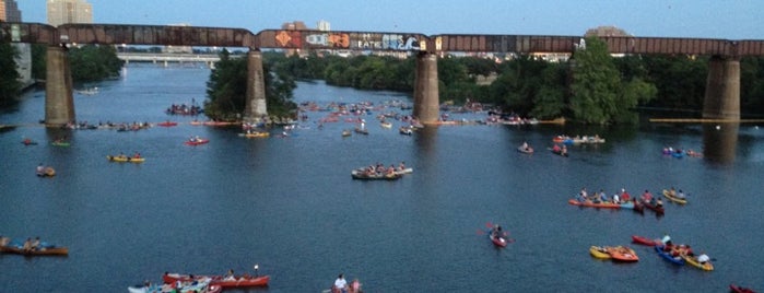 Lady Bird Lake is one of Austin To-Do.