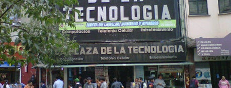 Plaza de la Tecnología is one of TIENDAS.