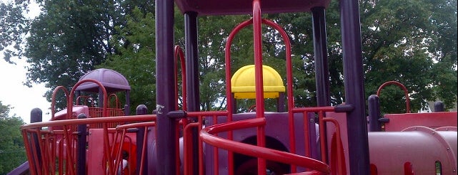 Miles Playground is one of Kids (Au Pair Year).