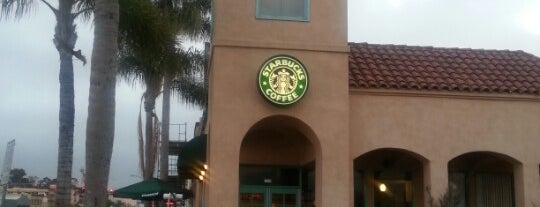 Starbucks is one of Tempat yang Disukai Lisa.