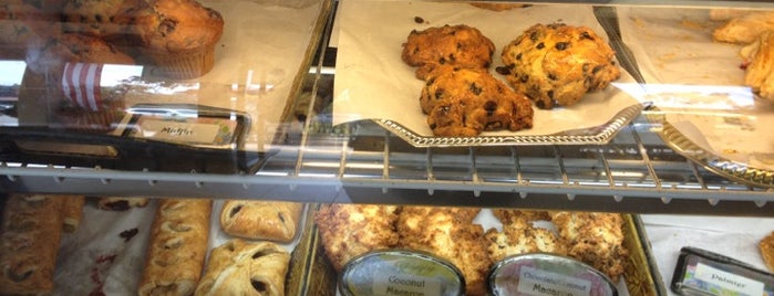 French Pastry Café is one of Lugares favoritos de Anita.