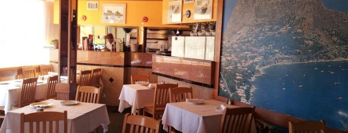 Lo Coco's is one of The 13 Best Italian Restaurants in Berkeley.