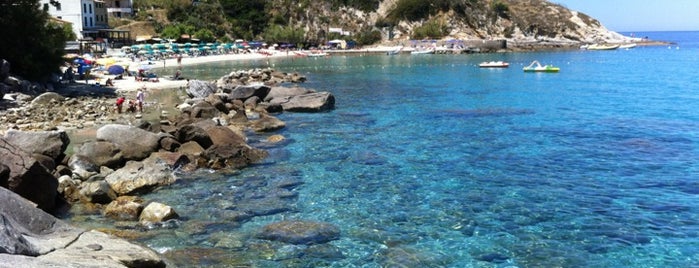 Spiaggia di Sant'Andrea is one of Neapol.