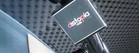 Distopia Radio is one of Arte y cultura.