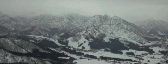 岩原スキー場 is one of My favorite Ski Resorts in Japan..