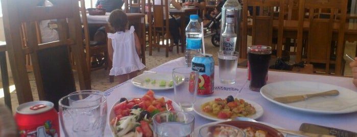 Saros Balık Restaurant is one of Posti che sono piaciuti a Sedef.