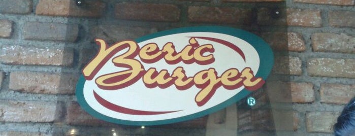 Beric Burger is one of Tempat yang Disukai Manuel.