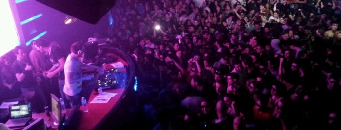 Crobar Club is one of Buenos Aires.