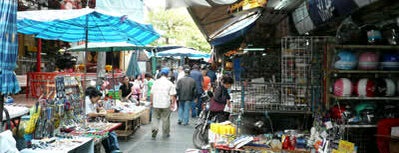 Khlong Thom is one of Unseen Bangkok.