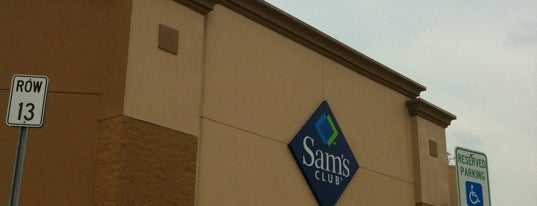 Sam's Club is one of Orte, die Micah gefallen.