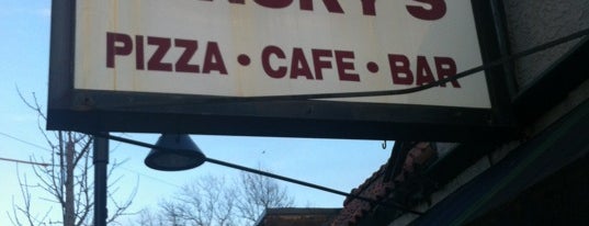 Minsky's Pizza is one of Restaurants.