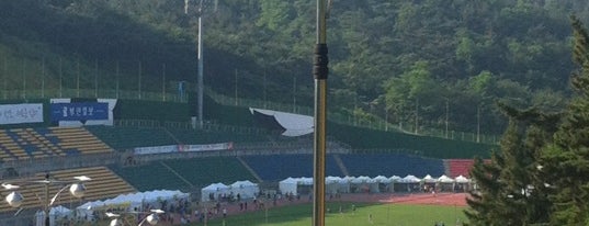 김해운동장 is one of Korea National League(soccer) Stadiums.
