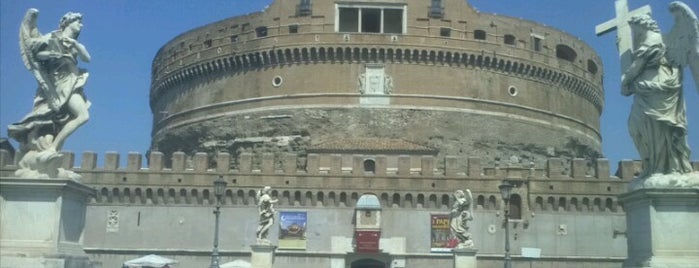 Castel Sant'Angelo is one of ROMA!.