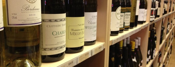 Adam's Wines & Liquors is one of Locais salvos de Patrick.