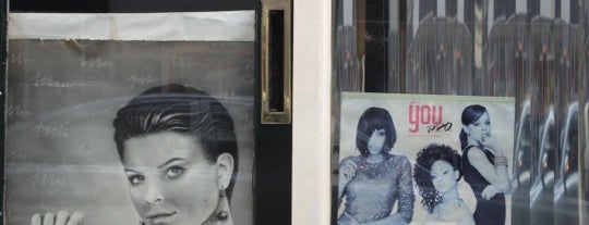 Hairstudio George is one of Posti che sono piaciuti a Ameer.