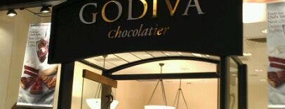 Godiva Chocolatier is one of New York, my dear New York.