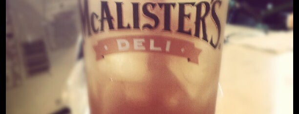 McAlister's is one of Lugares favoritos de James.