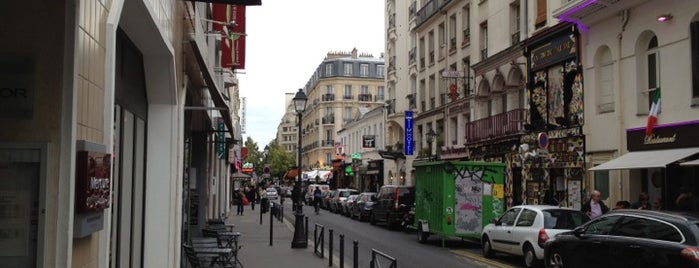 Mercure Paris Montparnasse is one of Locais curtidos por Armando.