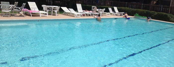 Bryan Place Pool is one of * Gr8 Pools Ta Jump In — Dallas Area.