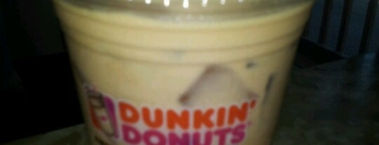 Dunkin' is one of Posti salvati di Gayla.