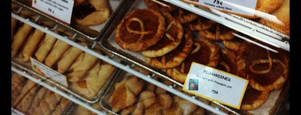 Salvadorean Bakery and Restaurant Inc. is one of Eric: сохраненные места.