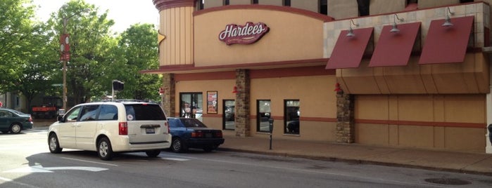 Hardee's / Red Burrito is one of Lugares favoritos de Charron.