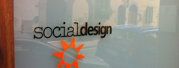 SocialDesign is one of professional geeks.