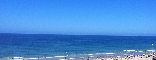 Playa de la Barrosa is one of Playas de España: Andalucía.