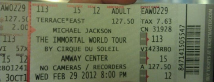 Michael Jackson The Immortal Tour By Cirque Du Soleil is one of Mark'ın Beğendiği Mekanlar.