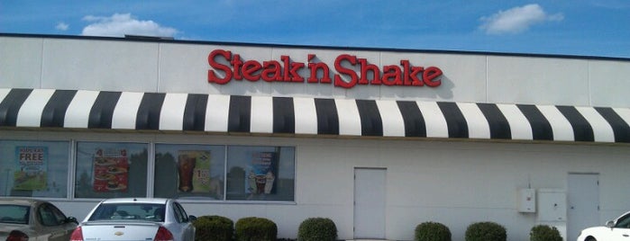 Steak 'n Shake is one of Orte, die Becky gefallen.