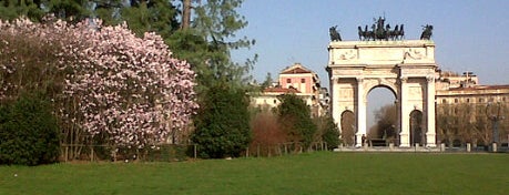 Sempione Park is one of Milano.