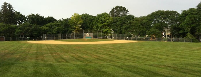 Pickering Baseball Field is one of Tempat yang Disukai Greg.