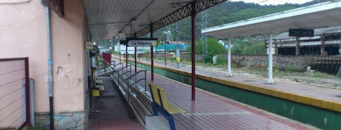 Estacion de FEVE La Felguera is one of Transportes.
