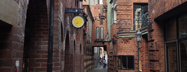 Böttcherstraße is one of Tempat yang Disimpan Sevgi.