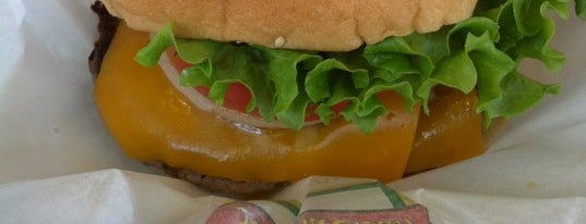 Freshness Burger is one of よく行く飲食店.