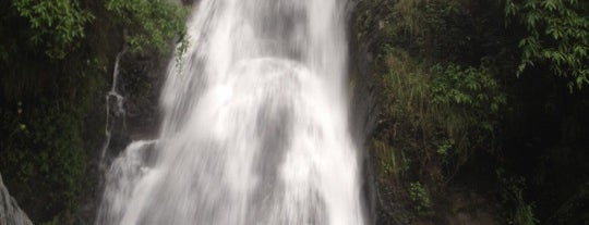Bhagsu Waterfall | भागसू झरना is one of Mcleodganj.