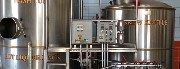 Napa Smith Brewery is one of Locais salvos de Vicky.