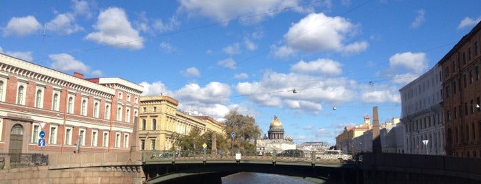 Поцелуев мост is one of Места где сбываются желания. Санкт-Петербург.