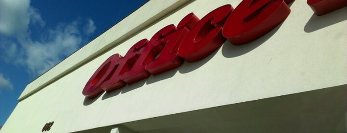 Office Depot is one of Locais curtidos por Gayla.