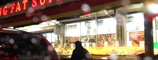 Chung Fat Supermarket is one of Kazumi'nin Beğendiği Mekanlar.